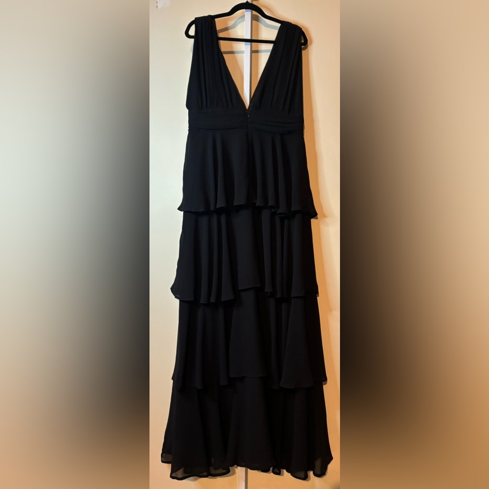 Lulus Black Tiered V Neck Maxi Dress XS & XL - Picture 4 of 16